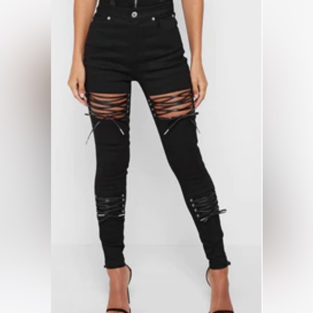 LACE UP CUT OUT SKINNY JEANS